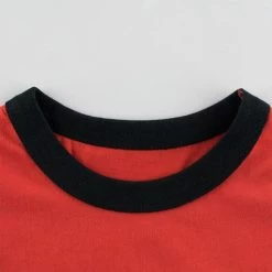 T-shirt Dinosaure Carnivore -Le Monde Des Dinosaures T shirtdinosaureenfantcarnivore